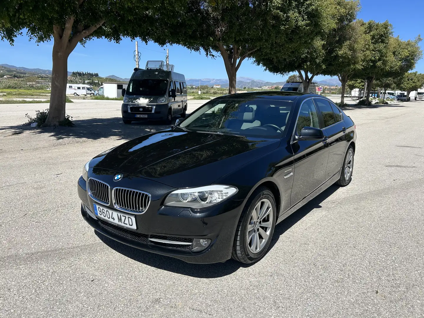 BMW 523 523iA - 2