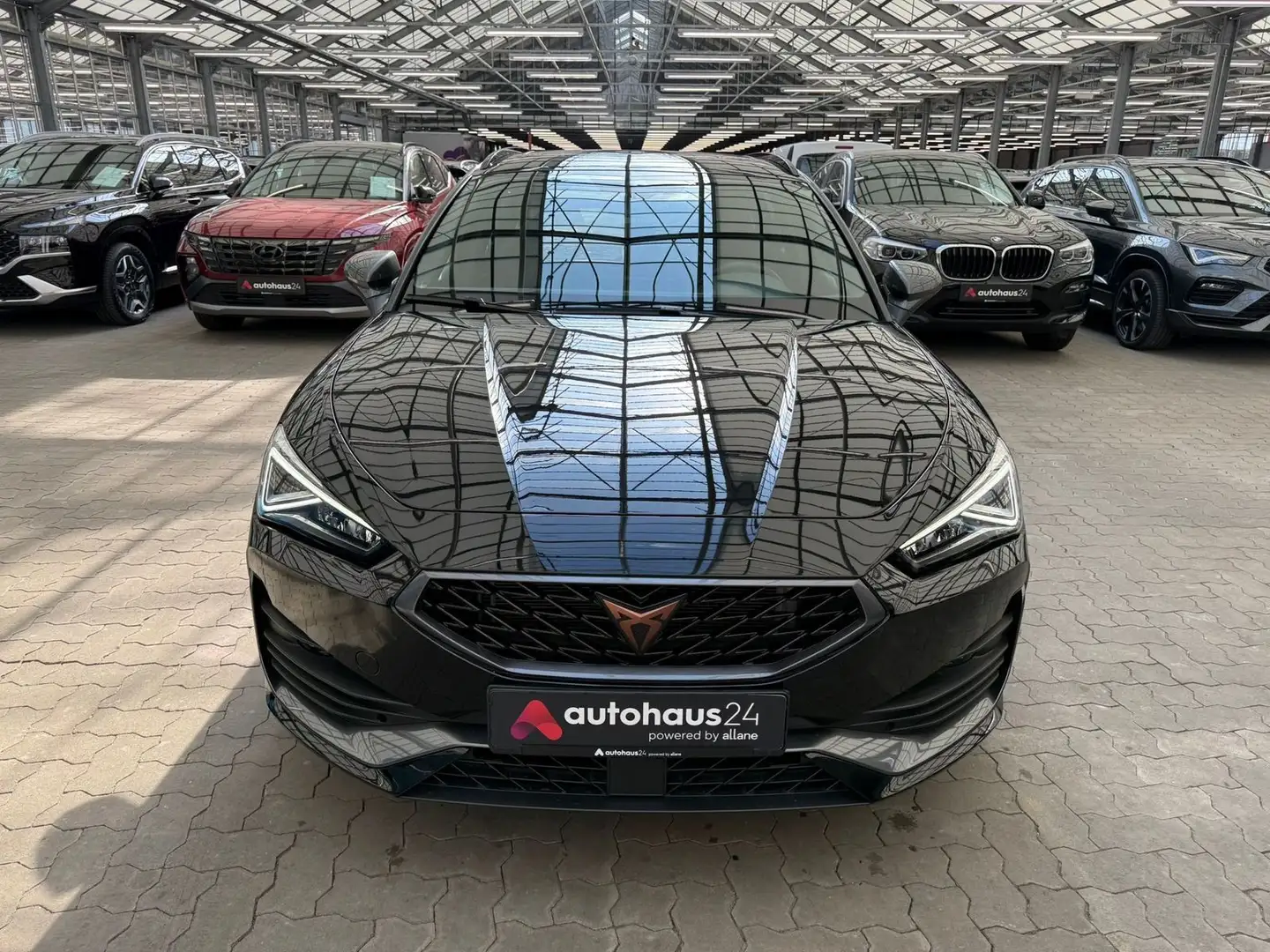 CUPRA Leon Sportstourer 1.4 e-HYBRID VZ|LED|CarPlay Zwart - 2