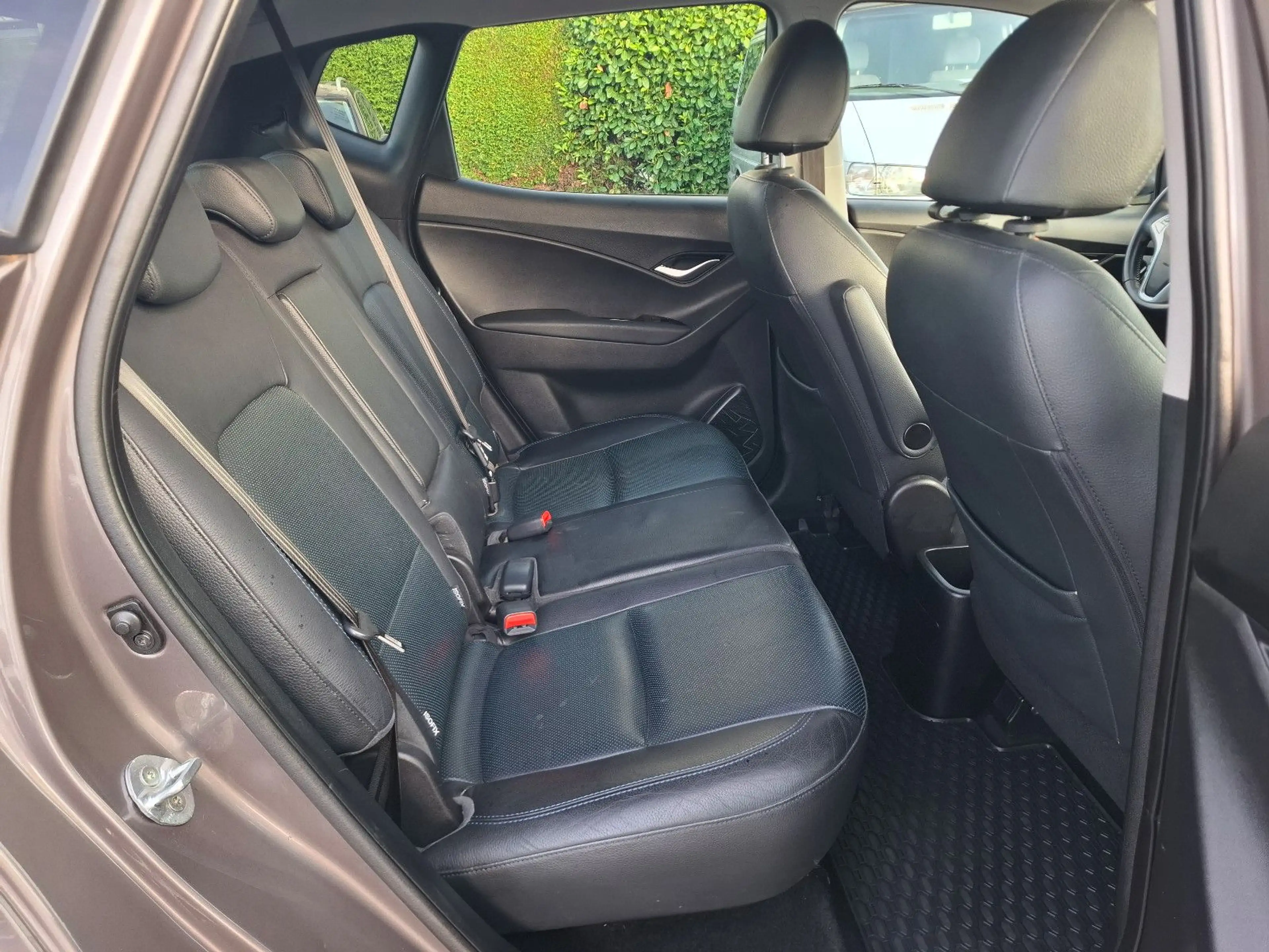 Hyundai iX20 Style — photo 10
