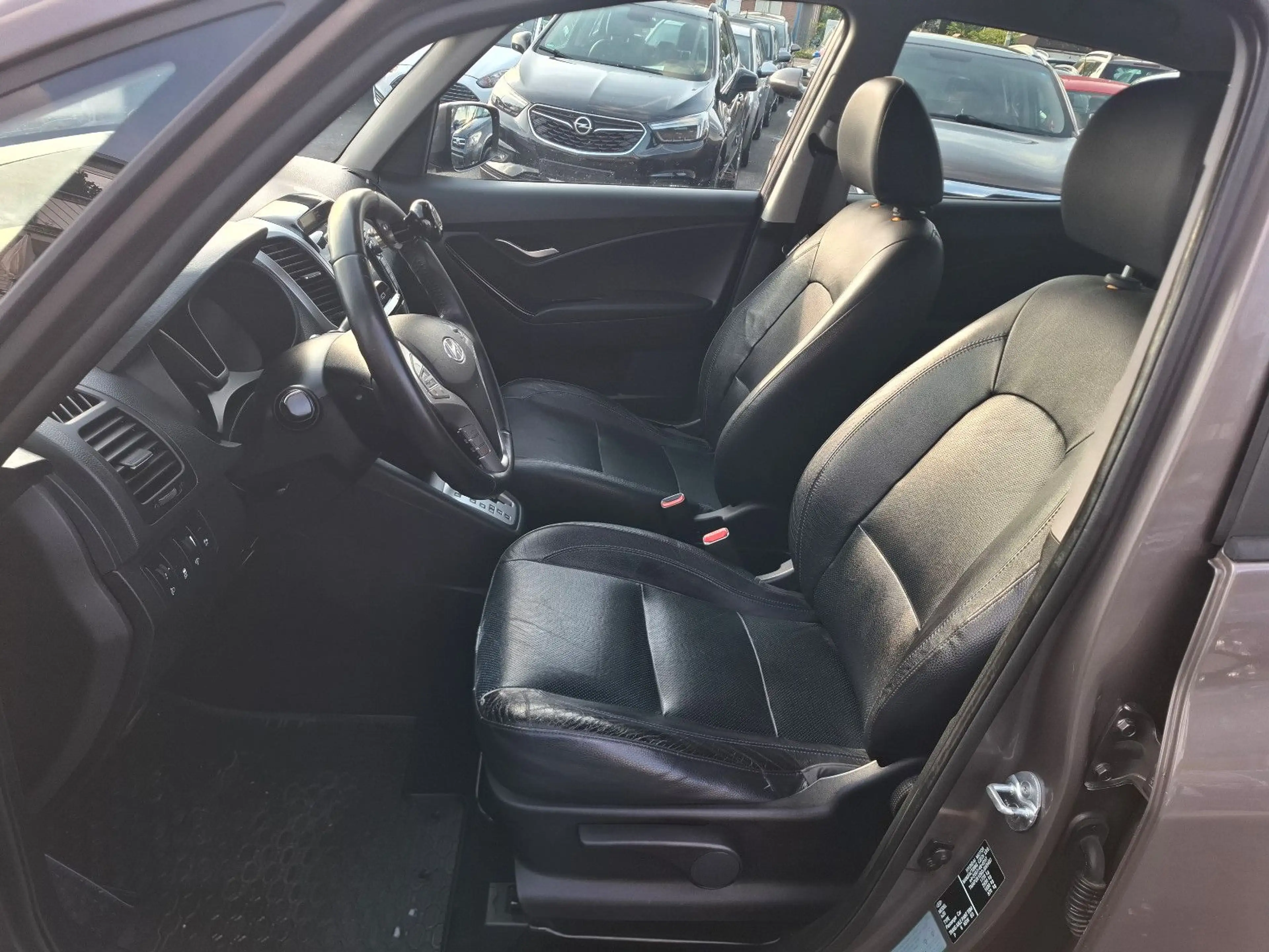 Hyundai iX20 Style — photo 13
