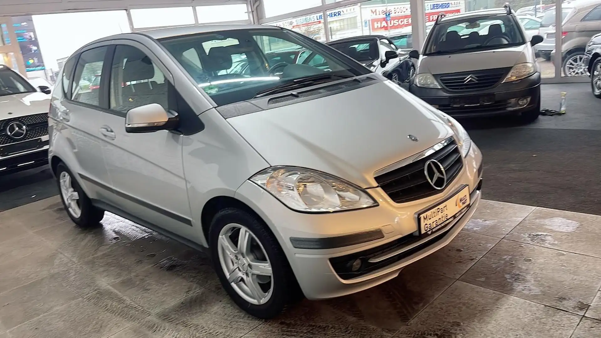 Mercedes-Benz A 160 Automatik Multifunktion. PDC Tempomat Silber - 2