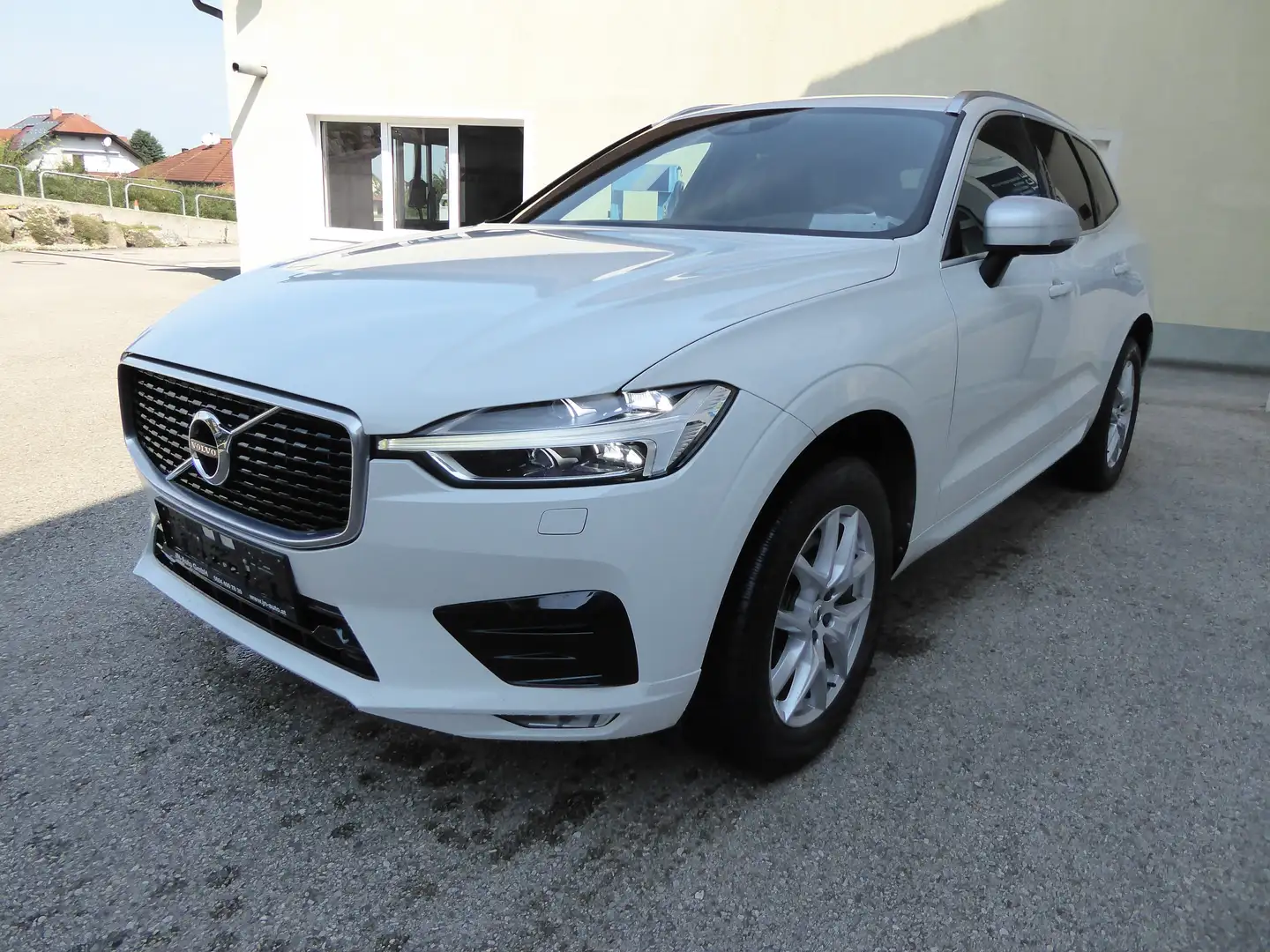 Volvo XC60 D4 R-Design AWD Fehér - 1