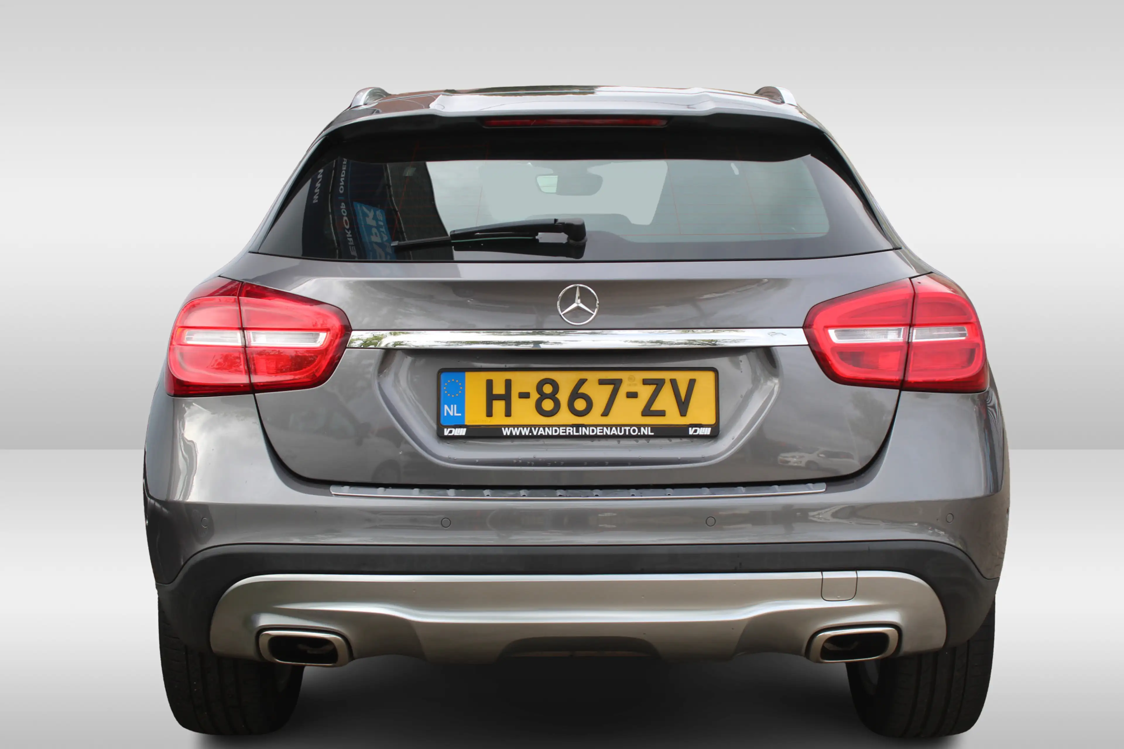 Mercedes-Benz GLA 180 Prestige Stoel Verwarming l Navi l Parkeer Sensor — photo 23