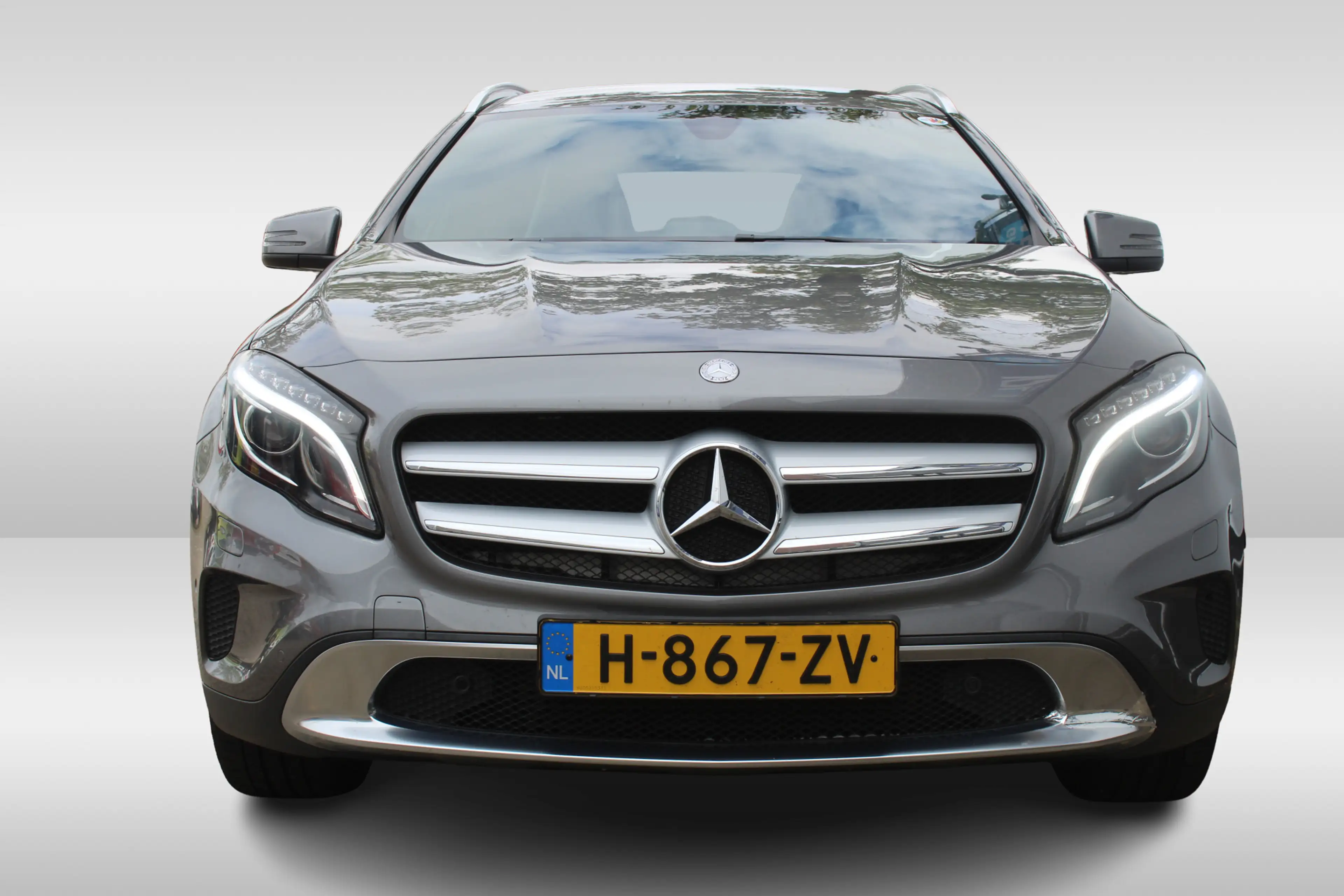 Mercedes-Benz GLA 180 Prestige Stoel Verwarming l Navi l Parkeer Sensor — photo 22