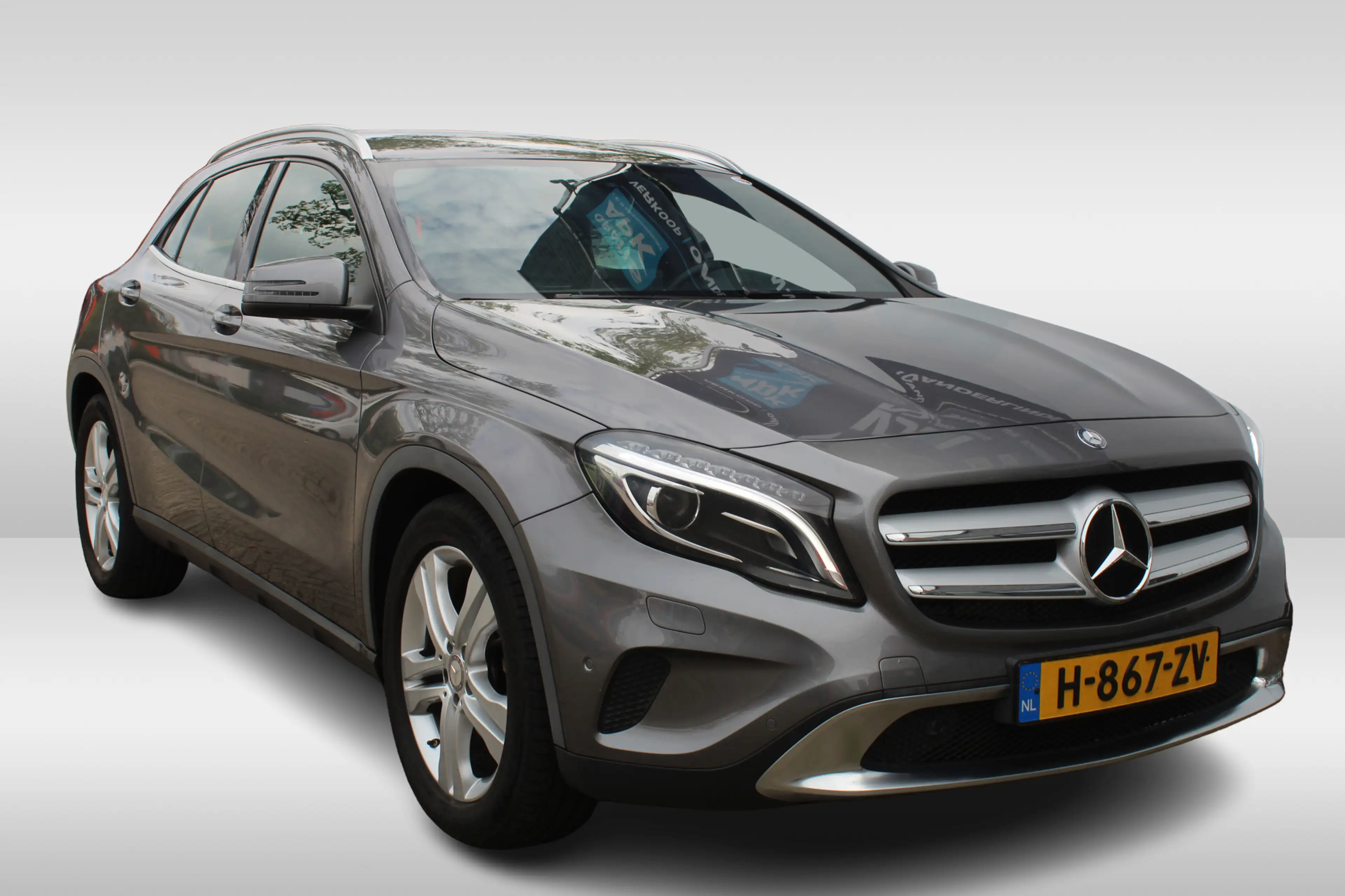 Mercedes-Benz GLA 180 Prestige Stoel Verwarming l Navi l Parkeer Sensor — photo 2