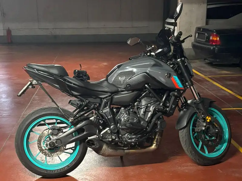 Yamaha MT-07 - foto 2