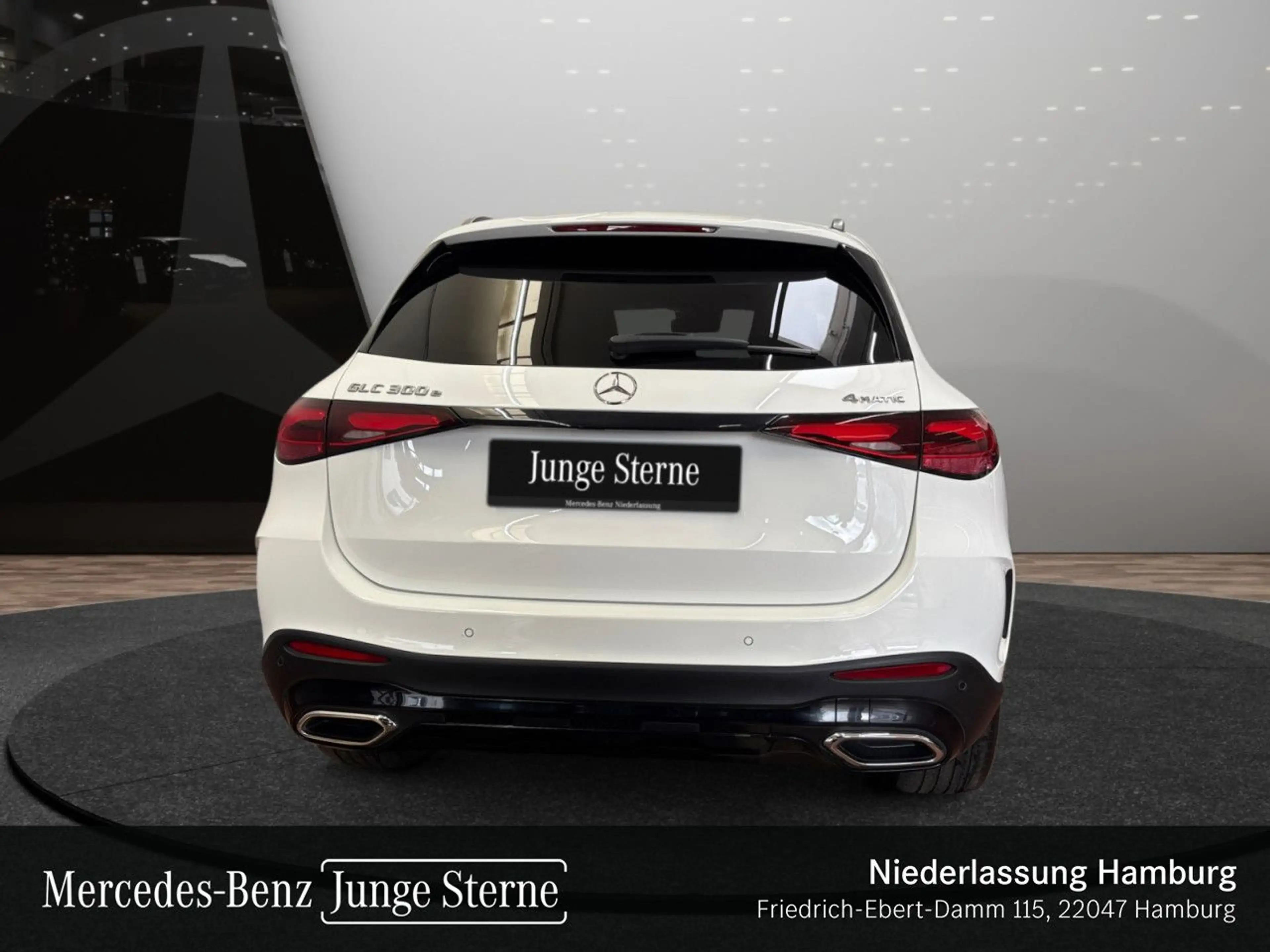 Mercedes-Benz GLC 300 e 4M AMG+NIGHT+360+TOTW+KEYLESS+9G — photo 8