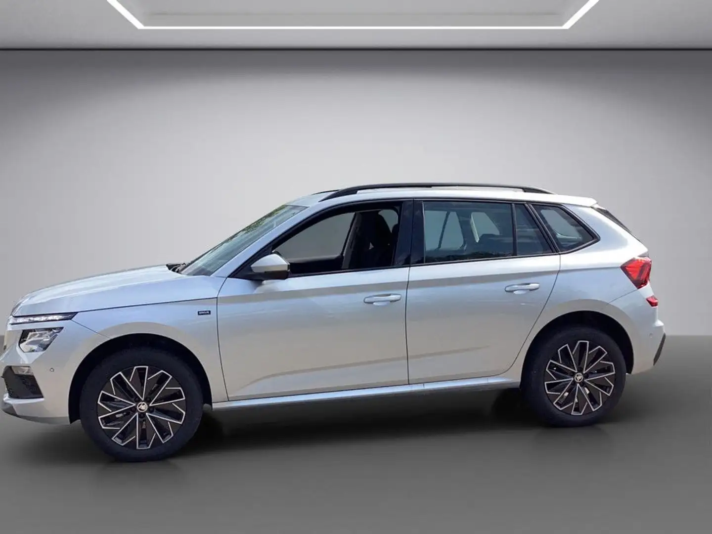 Skoda Kamiq 1.5TSI DSG Drive AHK AHK ACC FACEL. LED Silber - 2