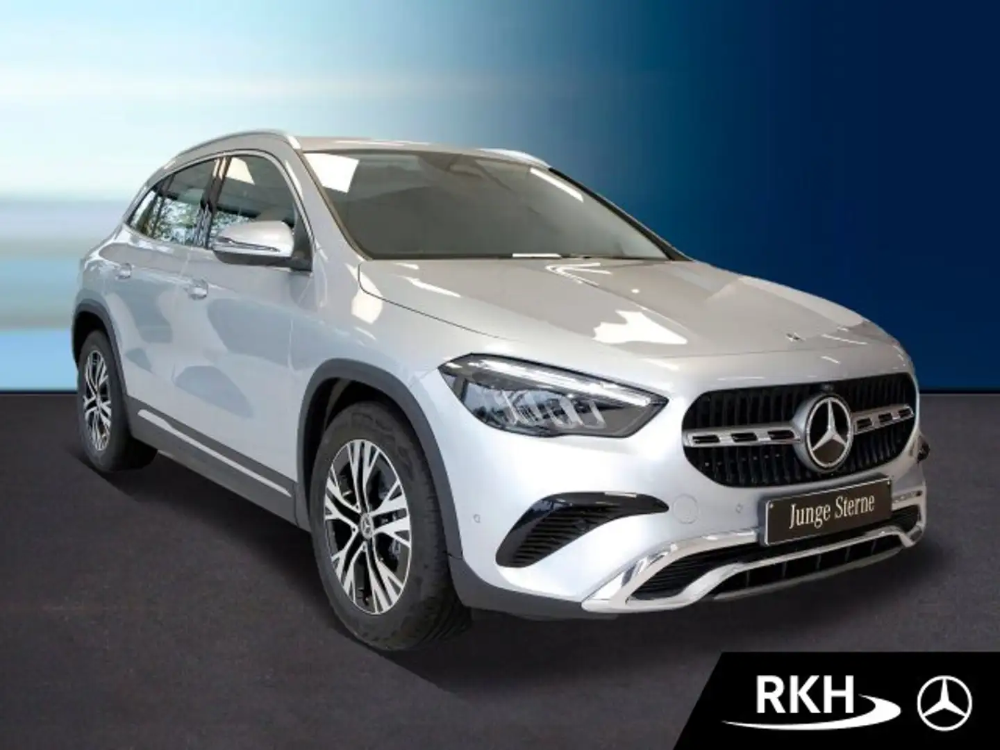 Mercedes-Benz GLA 200 GLA 200 Progressive 360°/Distr/Totw./Navi/LED Silber - 2