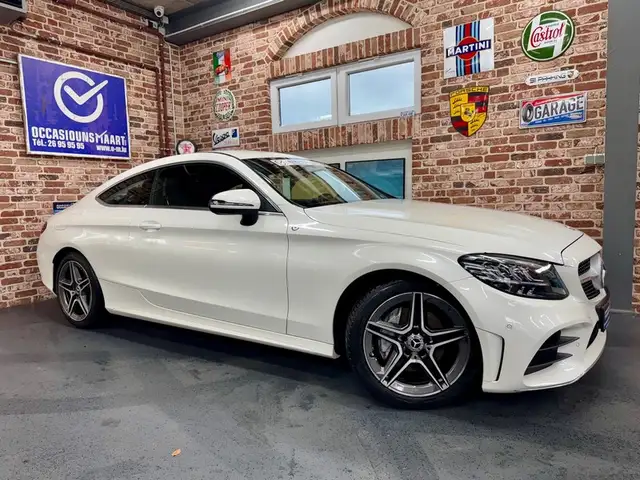 Mercedes-Benz C 200 C 200 Coupé 184cv Auto AMG-LINE