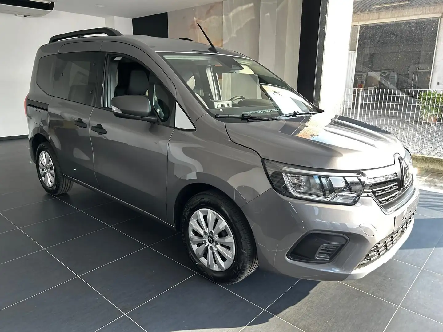 Renault Kangoo 1.5 Blue dCi 95CV Equilibre AUTOCARRO FISCALE N1 Šedá - 1