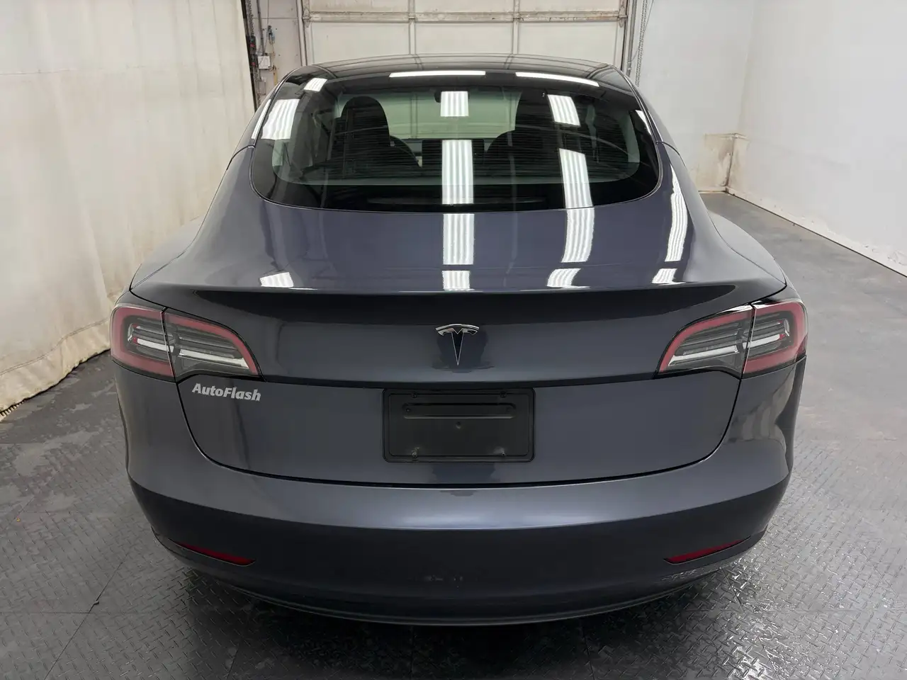 Tesla Model 3 fotografie Tesla Model 3