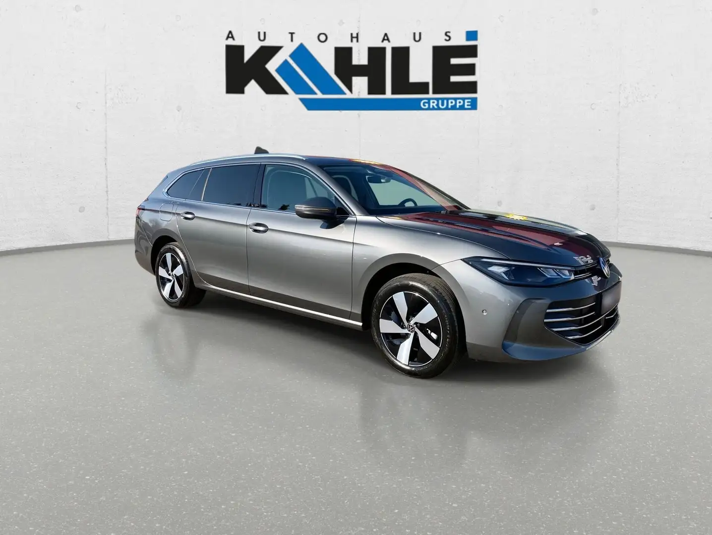 Volkswagen Passat Variant Business 1.5eTSI DSG Navi AHK Grau - 1