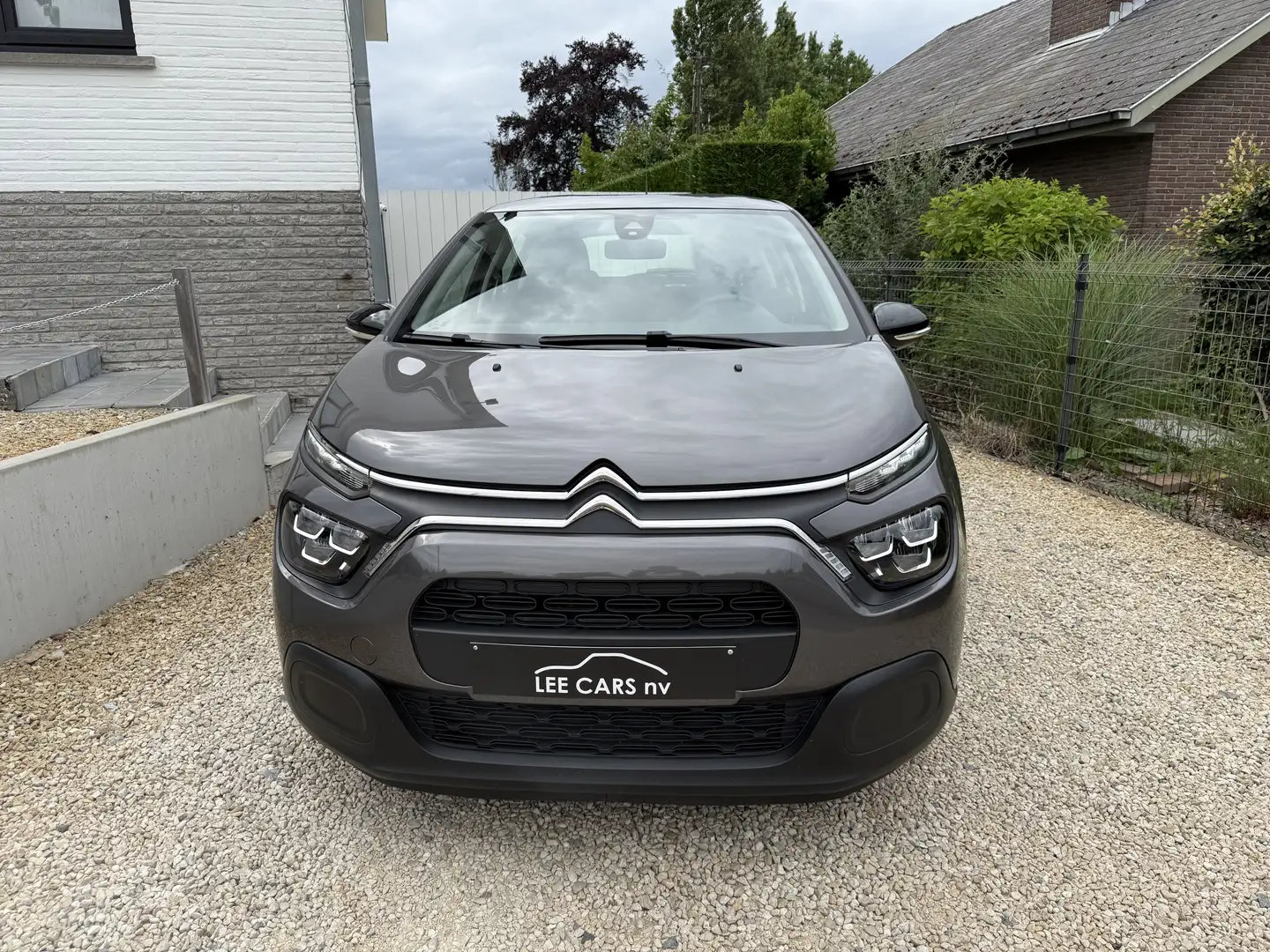 Citroen C3 1.2i PureTech AIRCO 27500 KM EEN EIGENAAR Gris - 2
