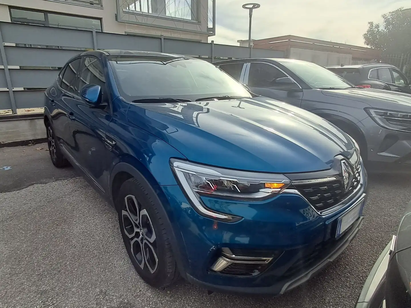 Renault Arkana Arkana 1.6 E-Tech hybrid Intens 145cv Azul - 2