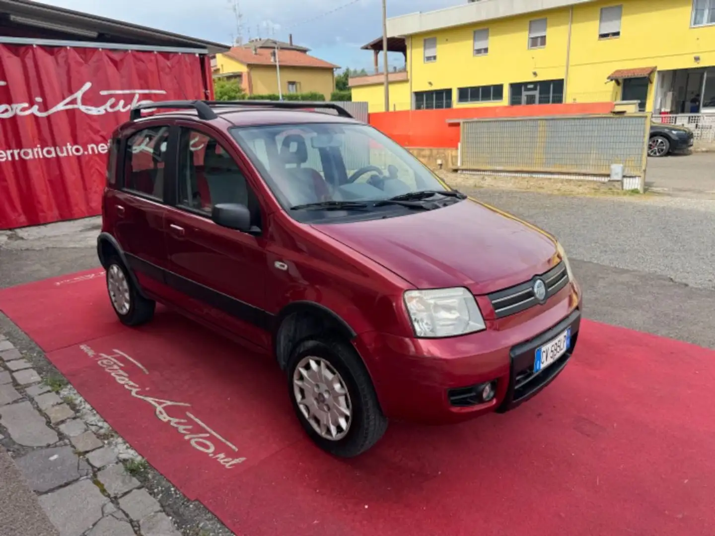 Fiat Panda 1.2 4x4 Climbing NEOPATENTATI crvena - 2