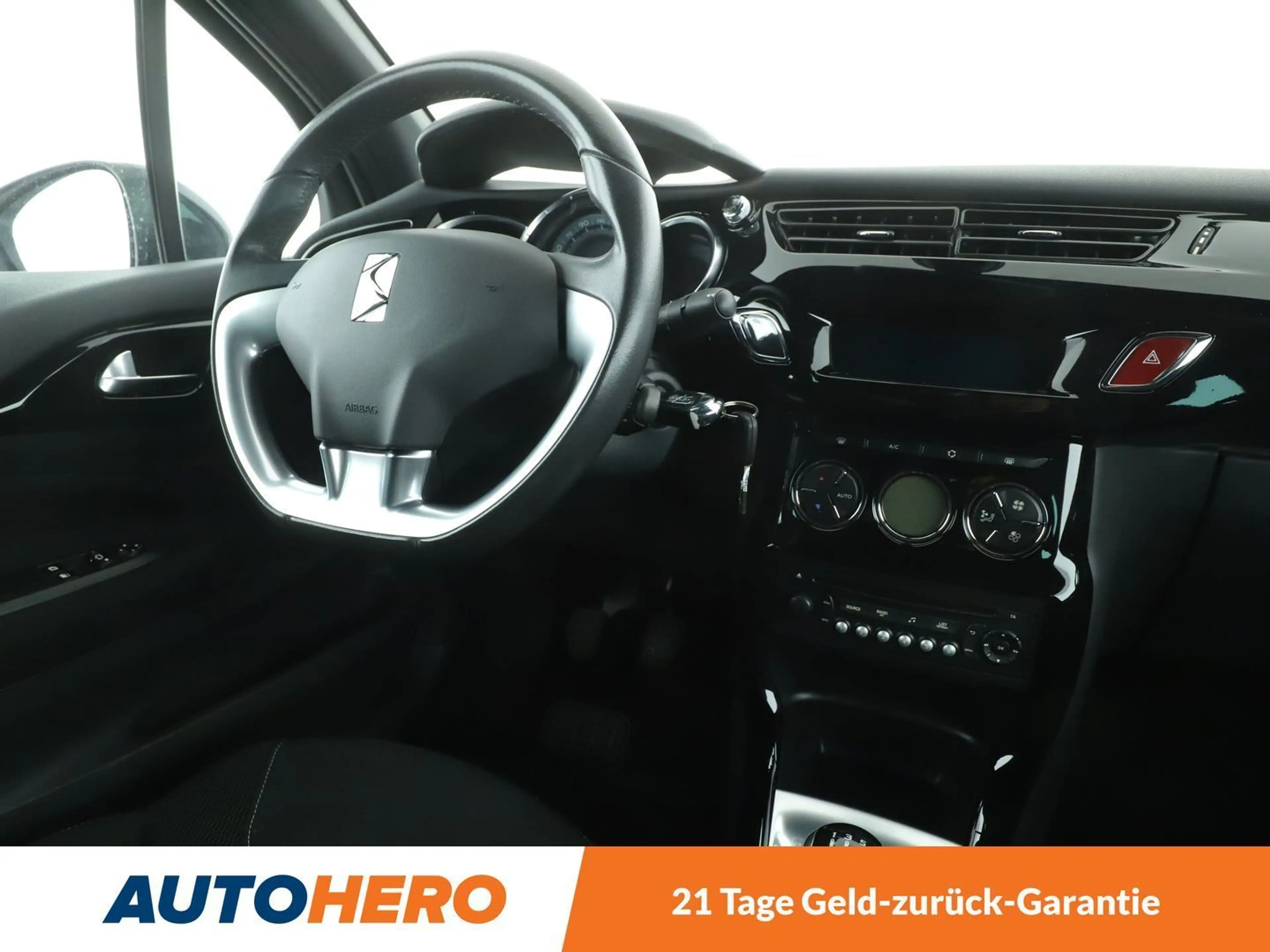 Citroen DS3 1.6 Blue-HDi SoChic*TEMPO*PDC*SHZ*KLIMA*GARANTIE* — photo 13