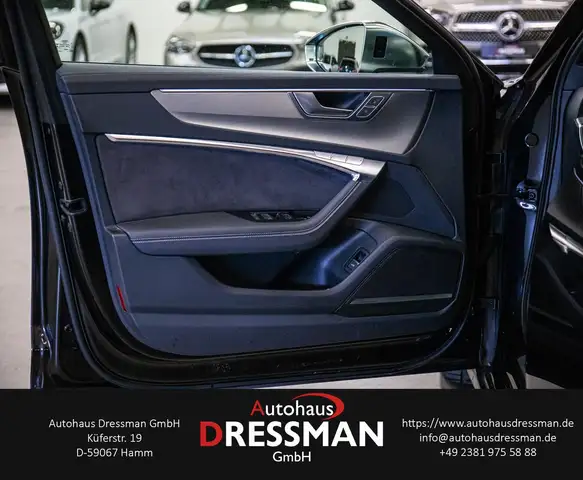 Audi S6 view 9