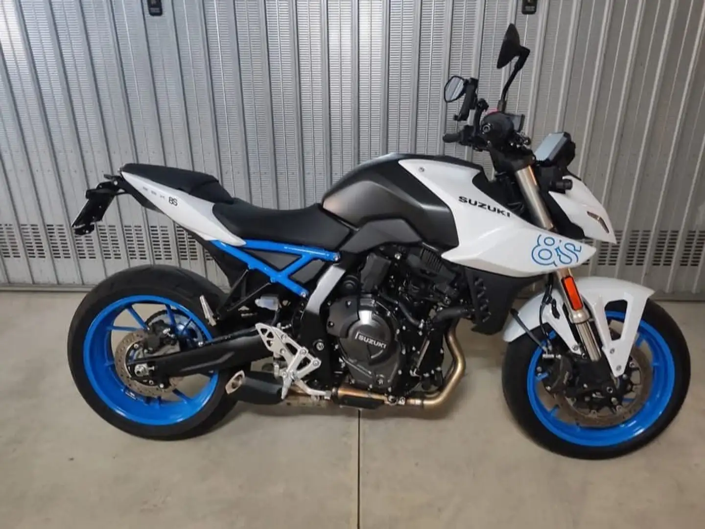 Suzuki GSX 8S Bianco - 1