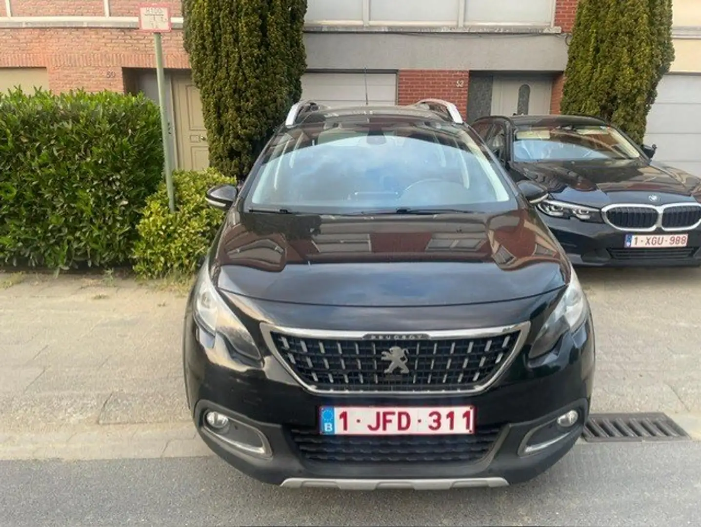 Peugeot 2008 2008 1.2i PureTech Style Noir - 2