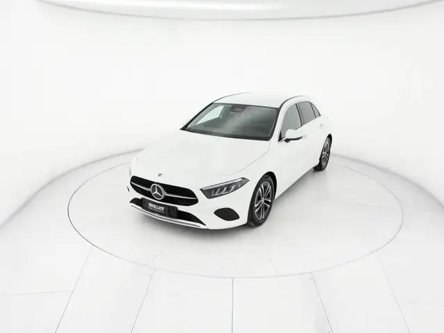 Mercedes-Benz A 180 180 d progressive advanced plus auto