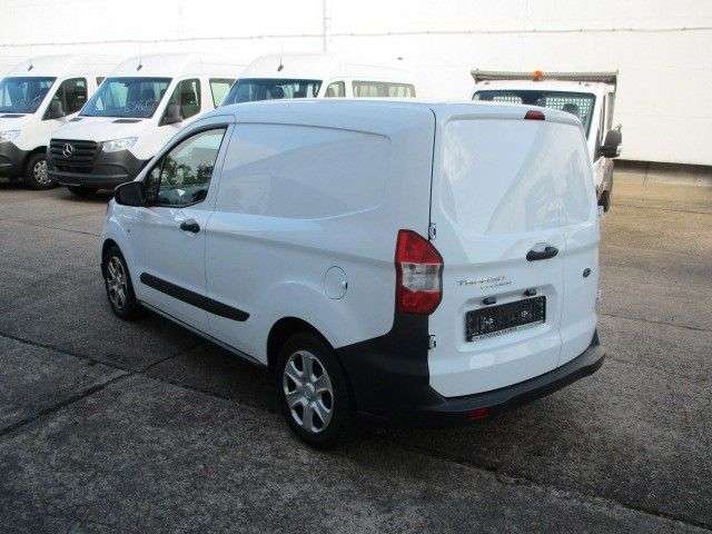 Ford Transit Courier