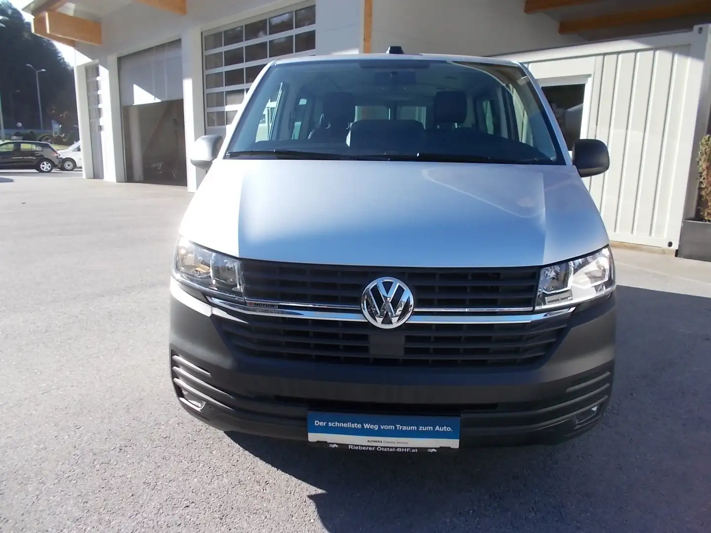 Volkswagen T6 Transporter DOKA DSG 4motion Silber - 2