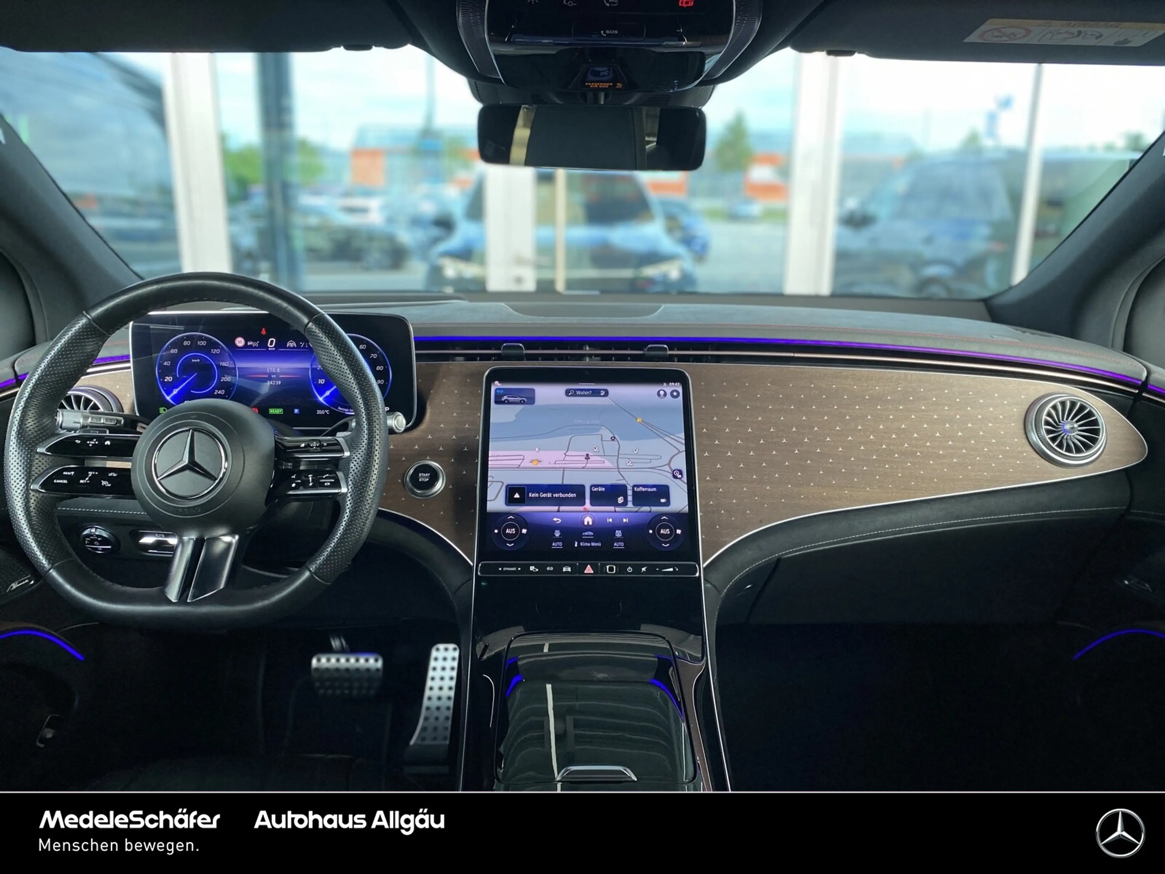 Mercedes-Benz EQS SUV EQS SUV 450 4M AMG Night 21" Permium 360° Pano — photo 9