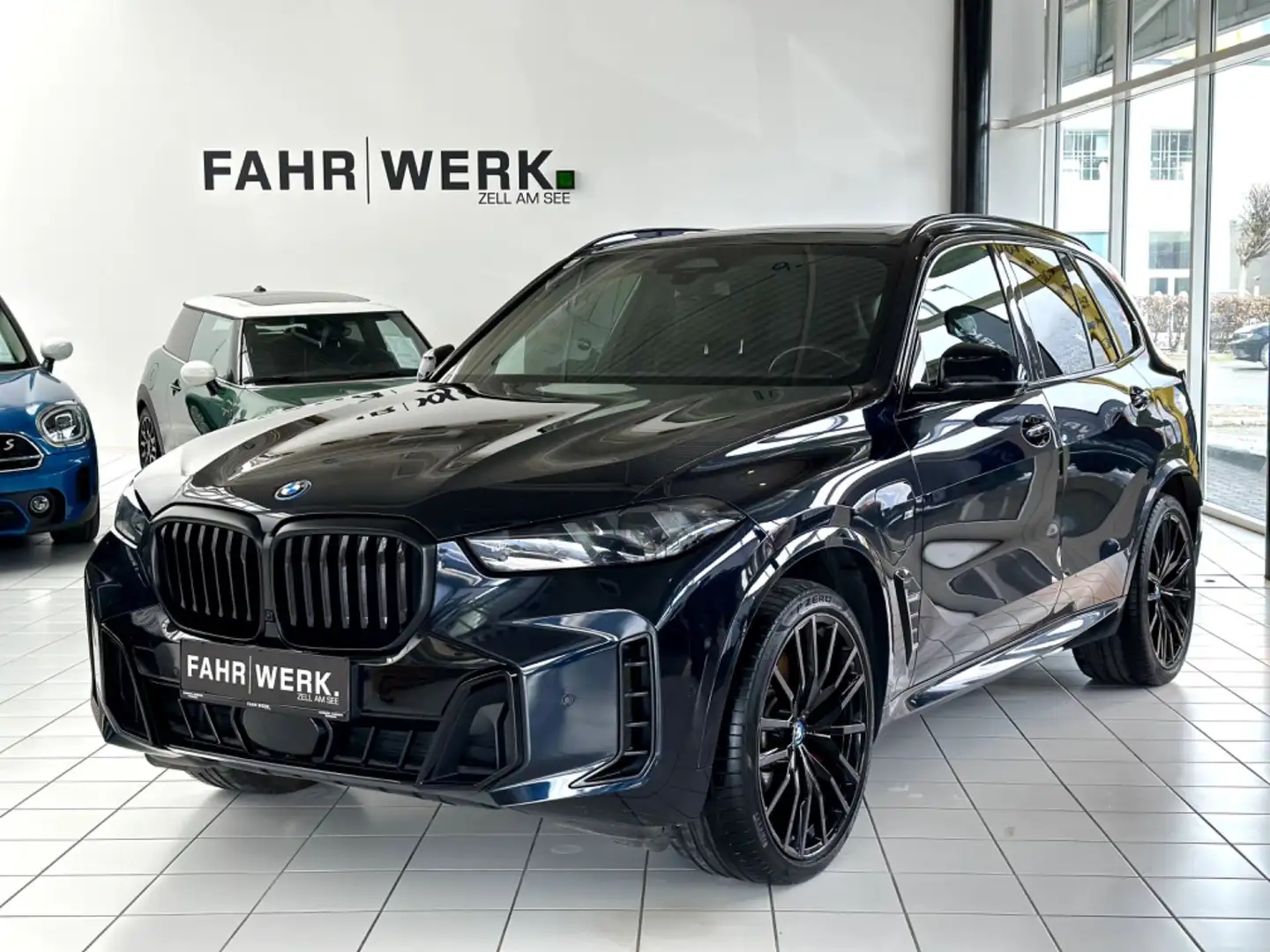 BMW X5 xDrive50e *M-Sportpaket Pro* *Pano* *AHK* Schwarz - 1