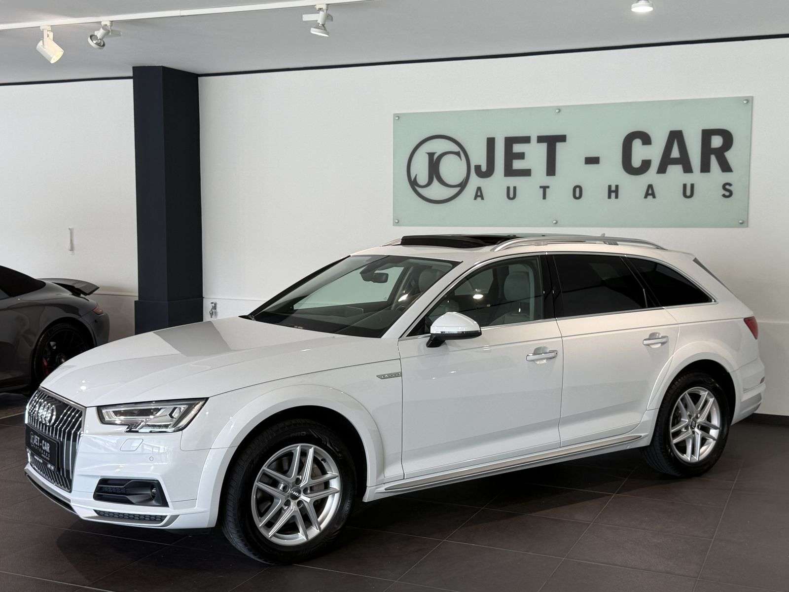 Second hand Audi A4 Allroad 2.0 TDI