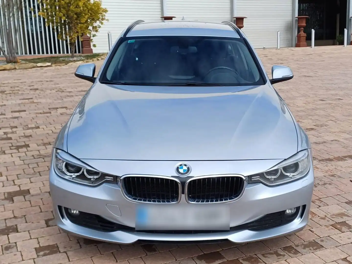 BMW 320 320dA Touring xDrive Gris - 2