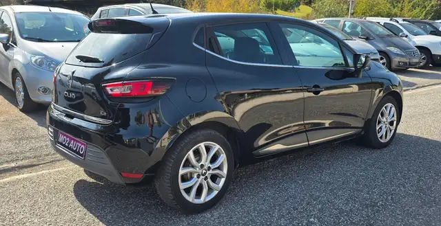 Renault Clio view 3