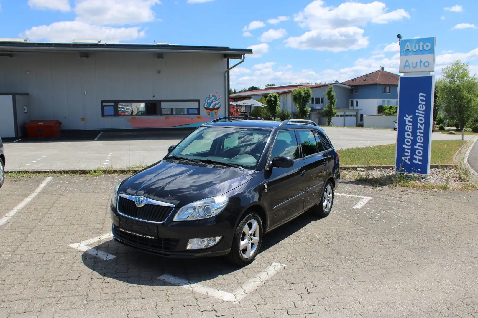 Skoda Fabia 1.6 TDI Combi Ambition *8 FACH* Schwarz - 1