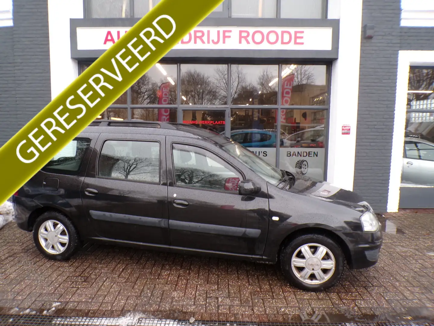 Dacia Logan MCV 1.6 Blackline STATIONWAGON ,GOED ONDERHOUDEN! Schwarz - 1