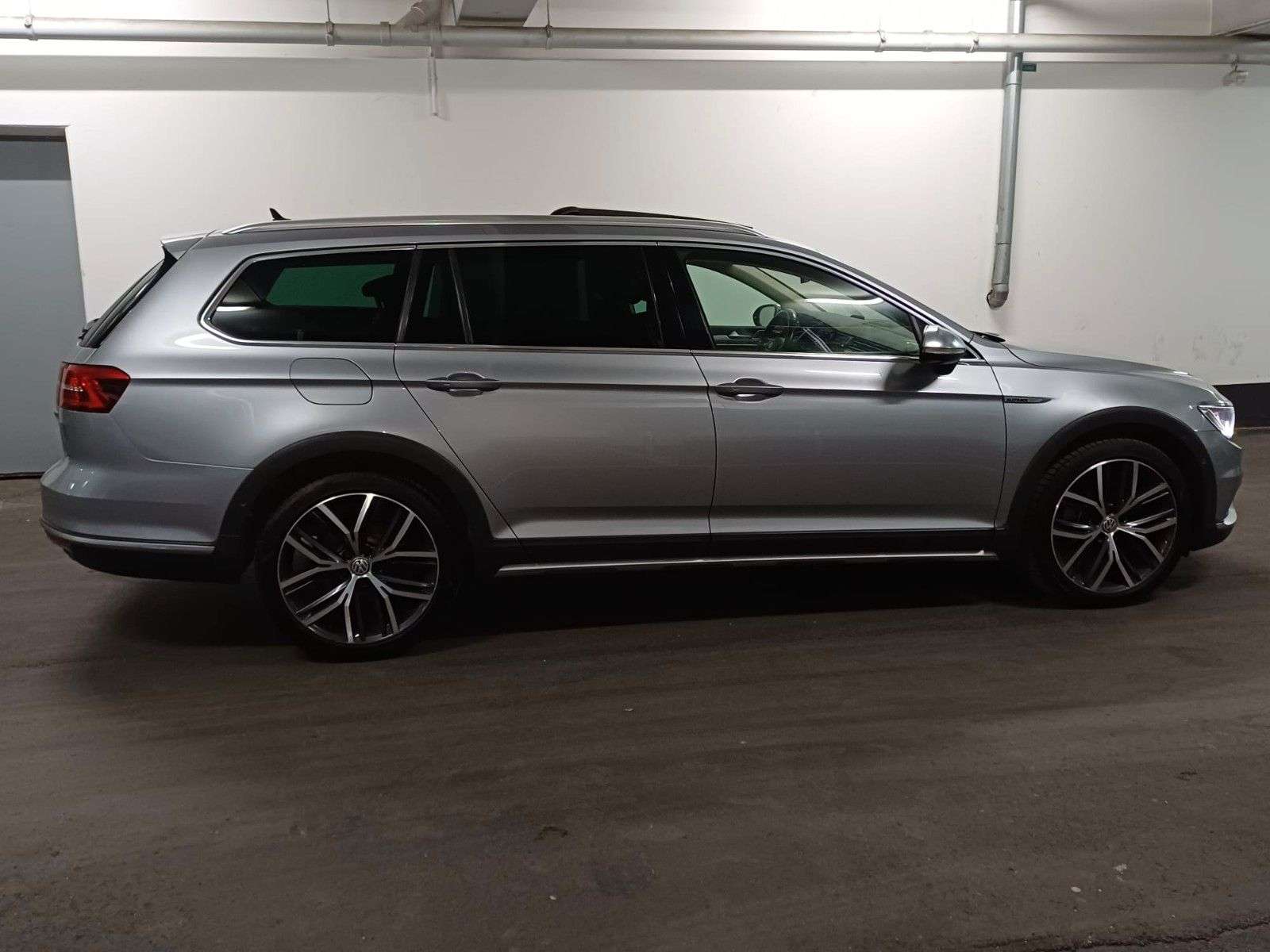 Second hand Volkswagen Passat Variant 2.0 TDI
