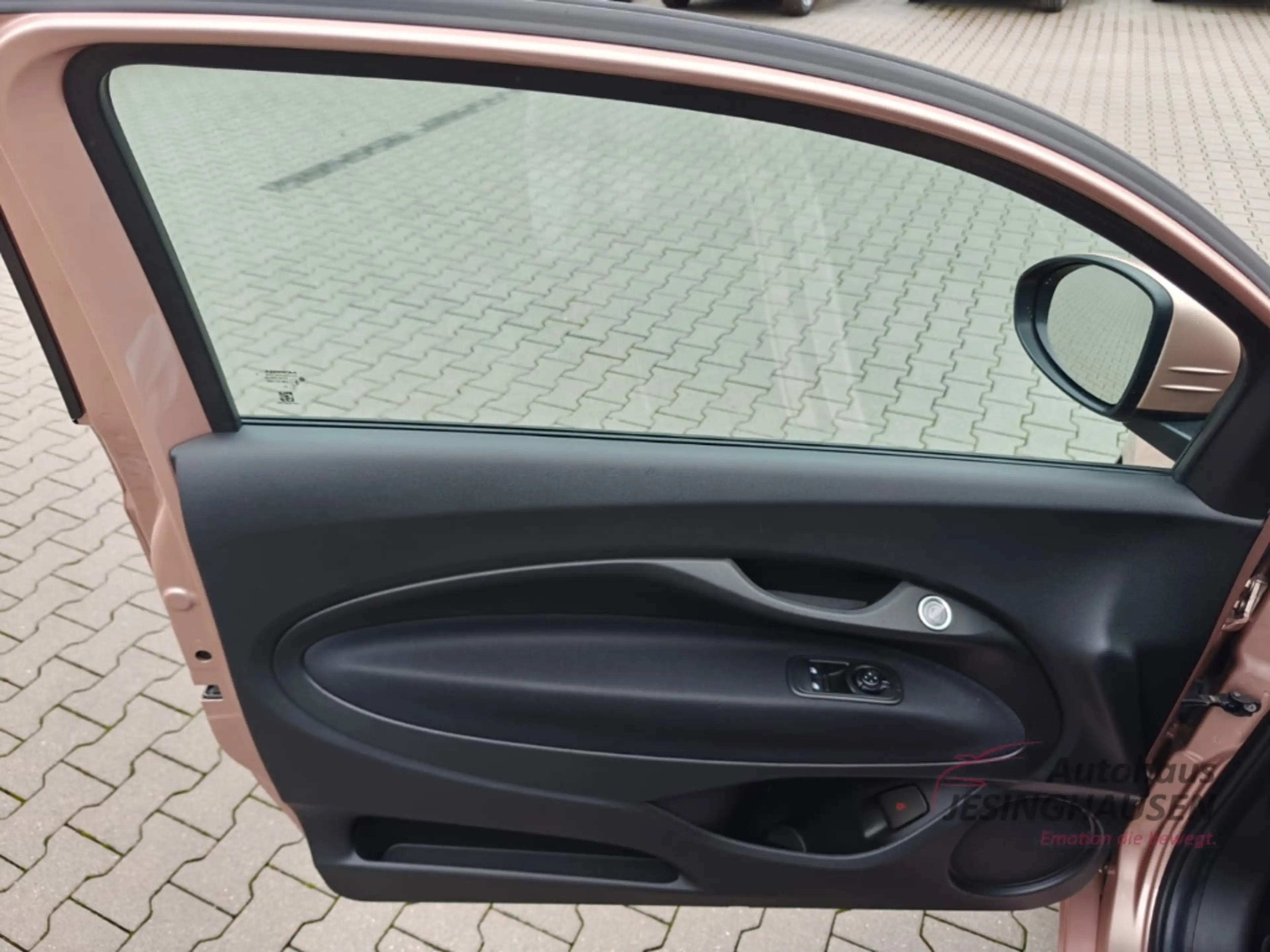 Fiat 500e Apple CarPlay+Klimaautom +Android Auto+Fahrerprofi — photo 14