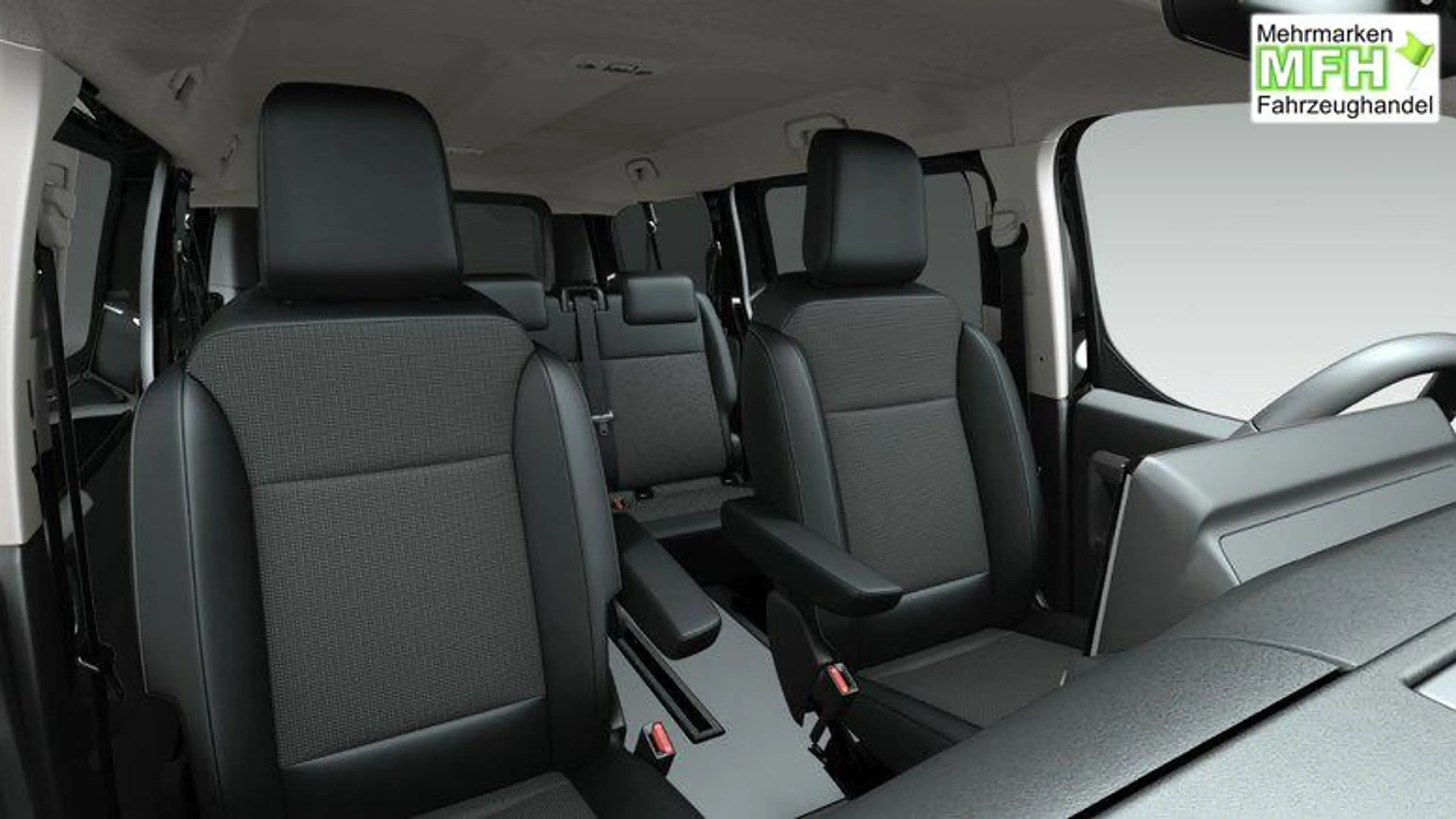 Opel Zafira Life XL Edition 2.2 Diesel 8-Gang Automatikgetriebe ... — photo 6