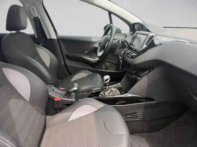 Peugeot 2008 view 15