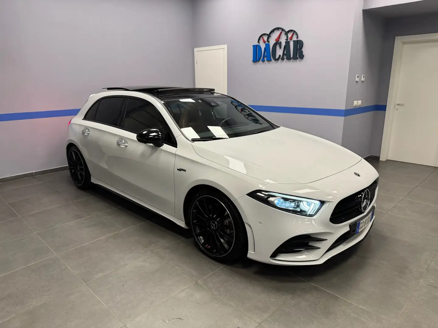 Mercedes-Benz A 35 AMG A AMG 35 4matic IVA DEDUCIBILE-TETTO-360-BURMESTER Blanc - 1