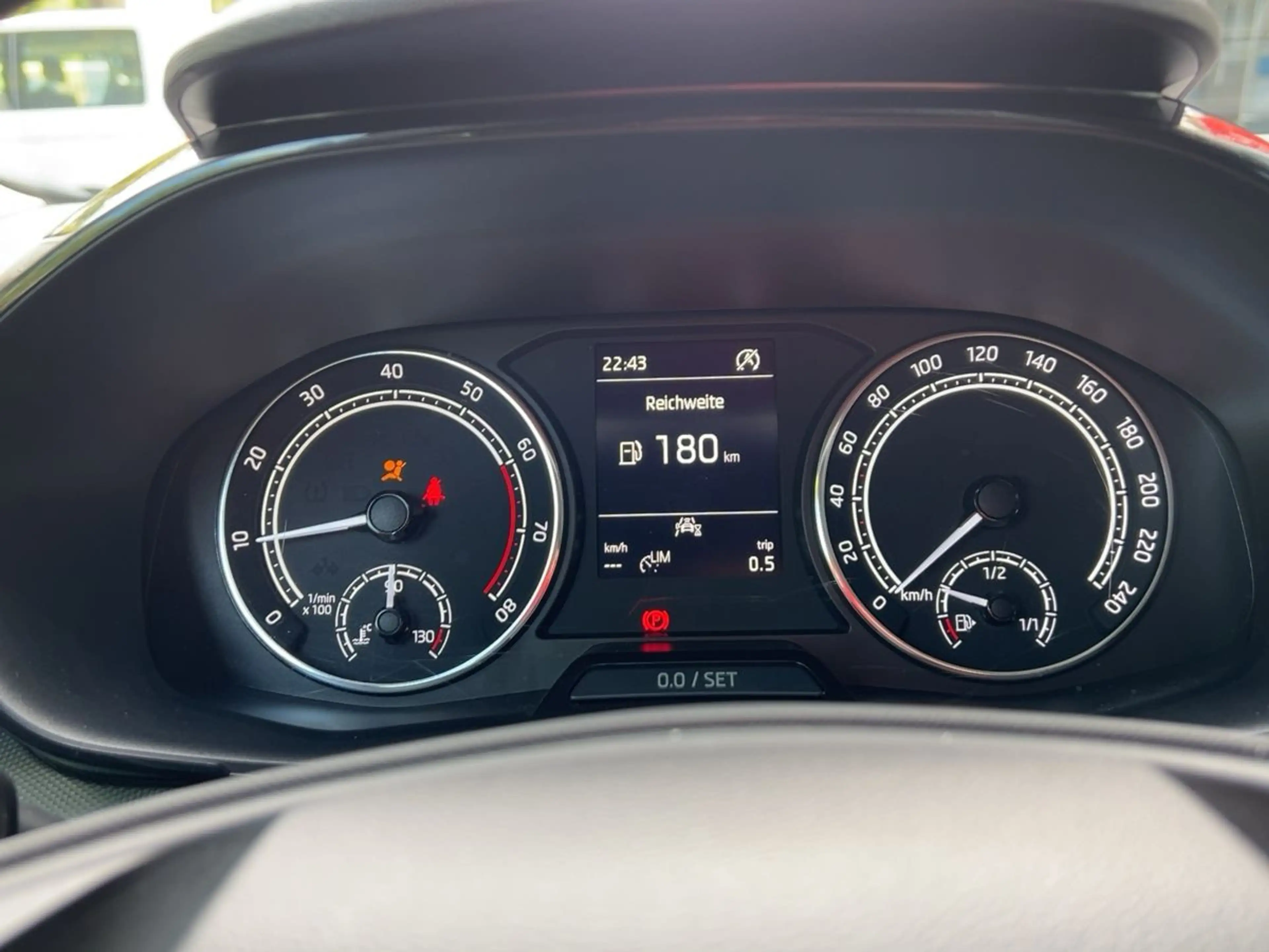 Skoda Fabia 1.0 MPI Active Sitzhzg LED PDC — photo 14