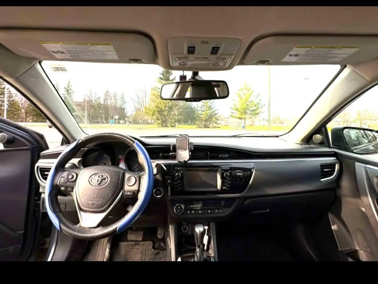 Toyota Corolla снимка Toyota Corolla