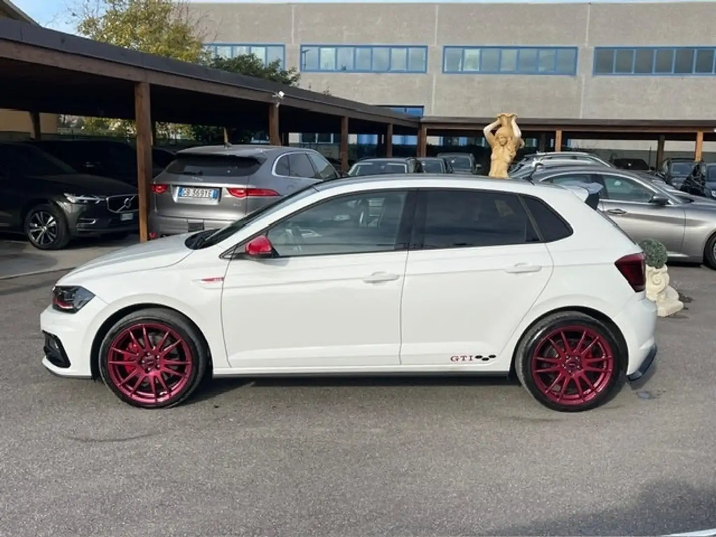 Volkswagen Polo GTI 2.0 TSI DSG GTI BlueMotion Technology Bílá - 2