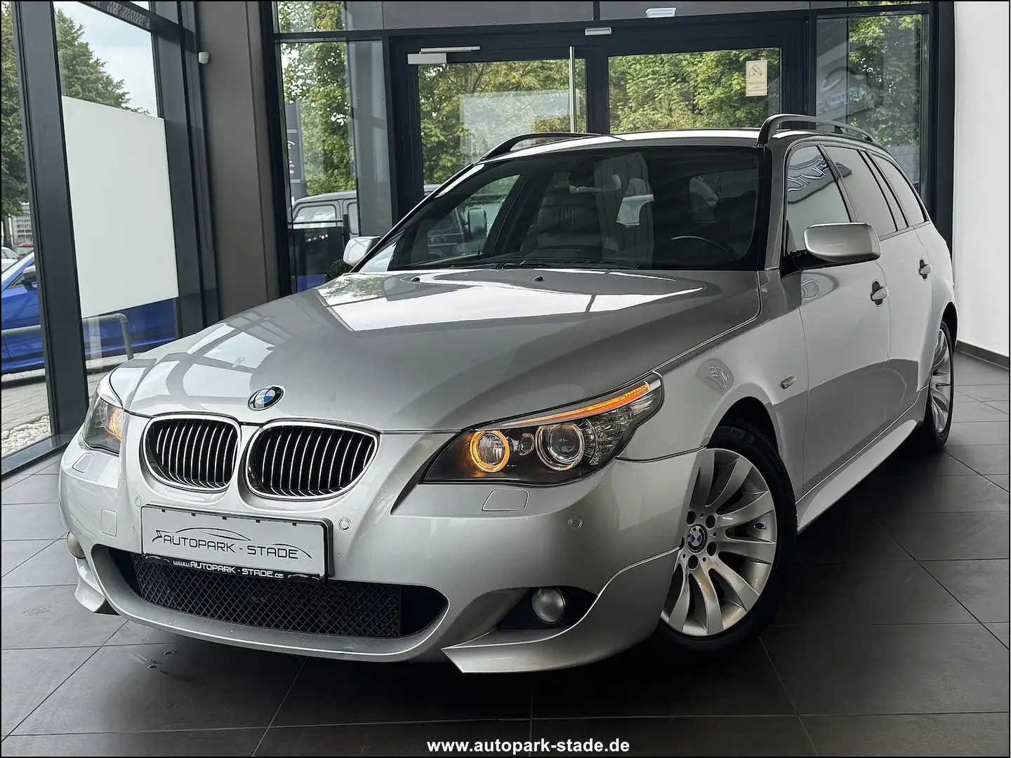 BMW 535 535d M Touring Massage Sitzhzg Temp. Mem. Ass. Gris - 2
