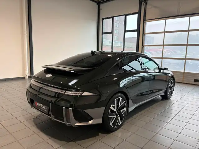 Hyundai IONIQ 6 view 5