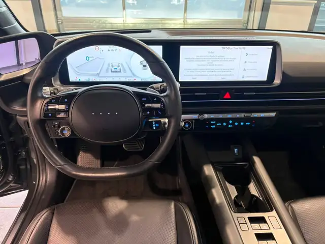 Hyundai IONIQ 6 view 9