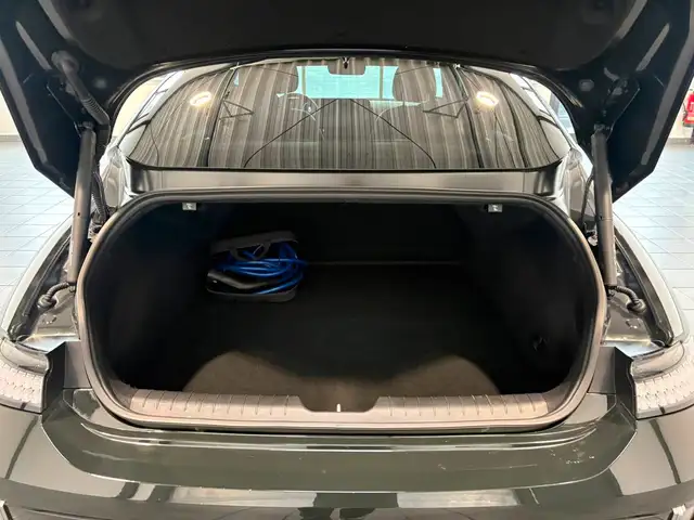 Hyundai IONIQ 6 view 6