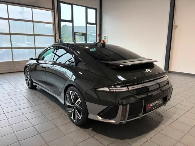 Hyundai IONIQ 6 view 4