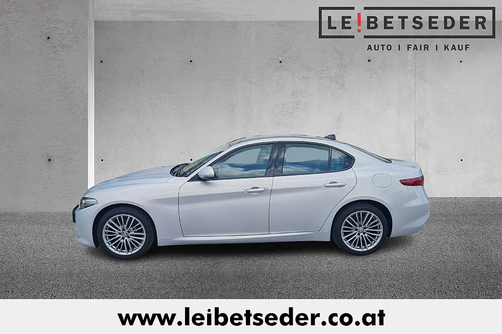 Alfa Romeo Giulia Veloce 2,0 280 ATX AWD Bleu - 2