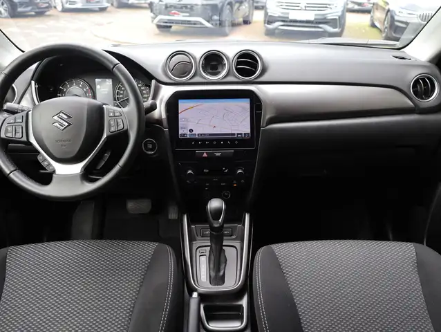 Suzuki Vitara view 15