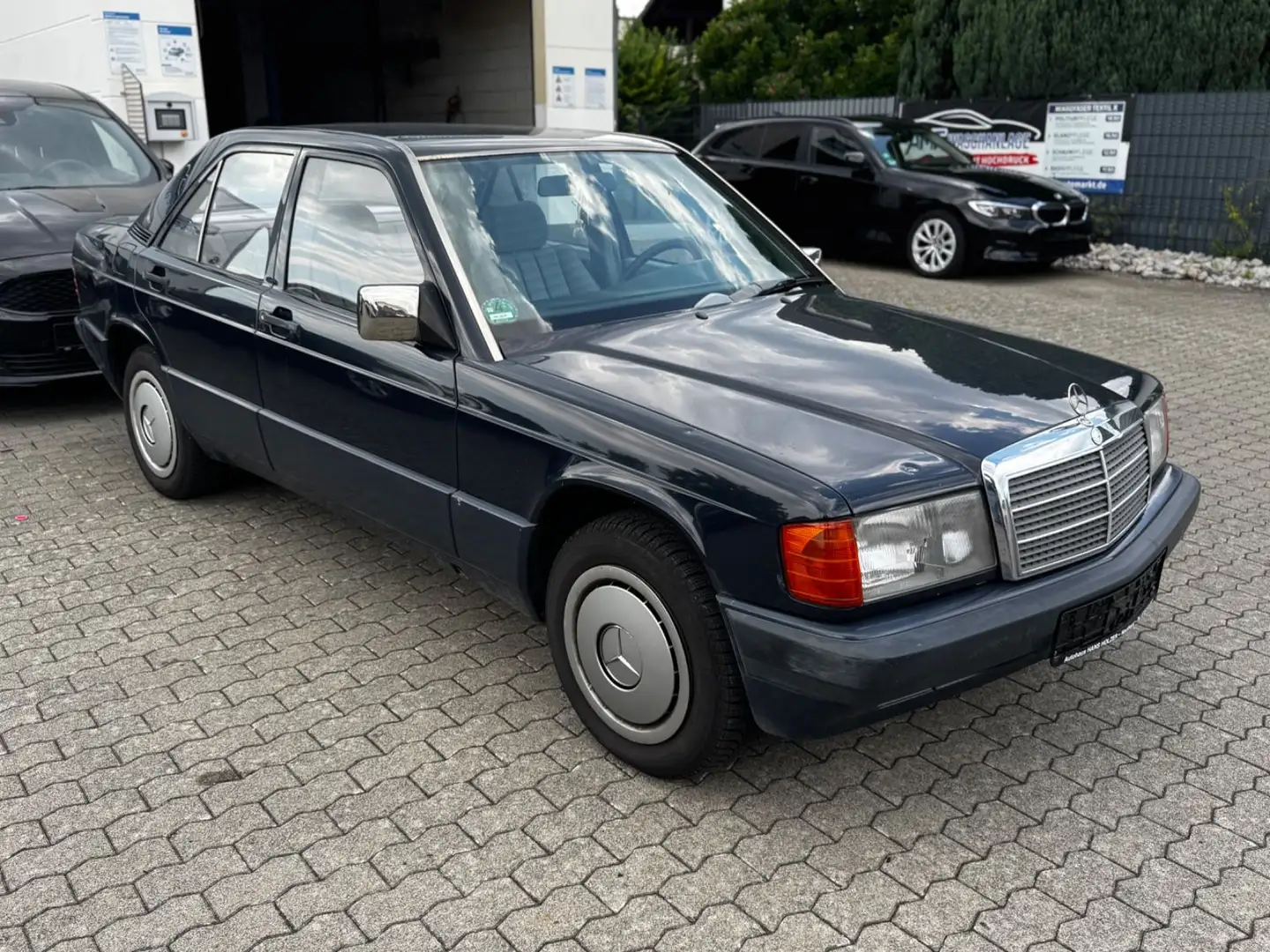 Mercedes-Benz 190 H Kennzeichen 2.0 Automatik Blau - 2
